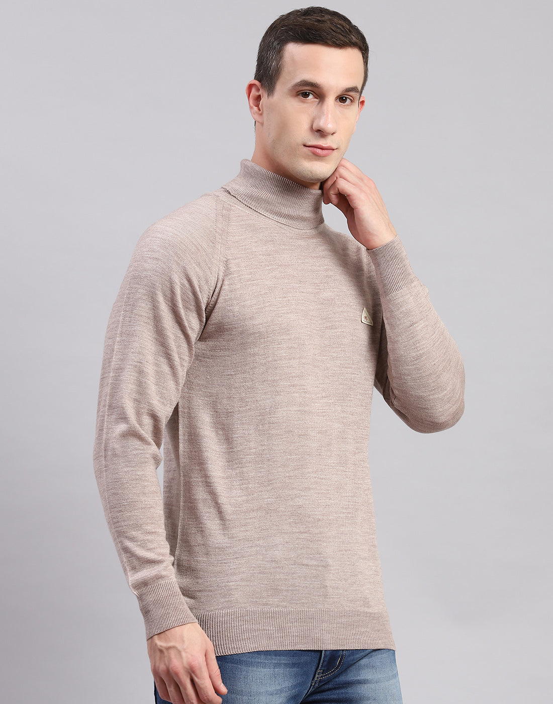 Men Beige Solid H Neck Full Sleeve Sweaters/Pullovers