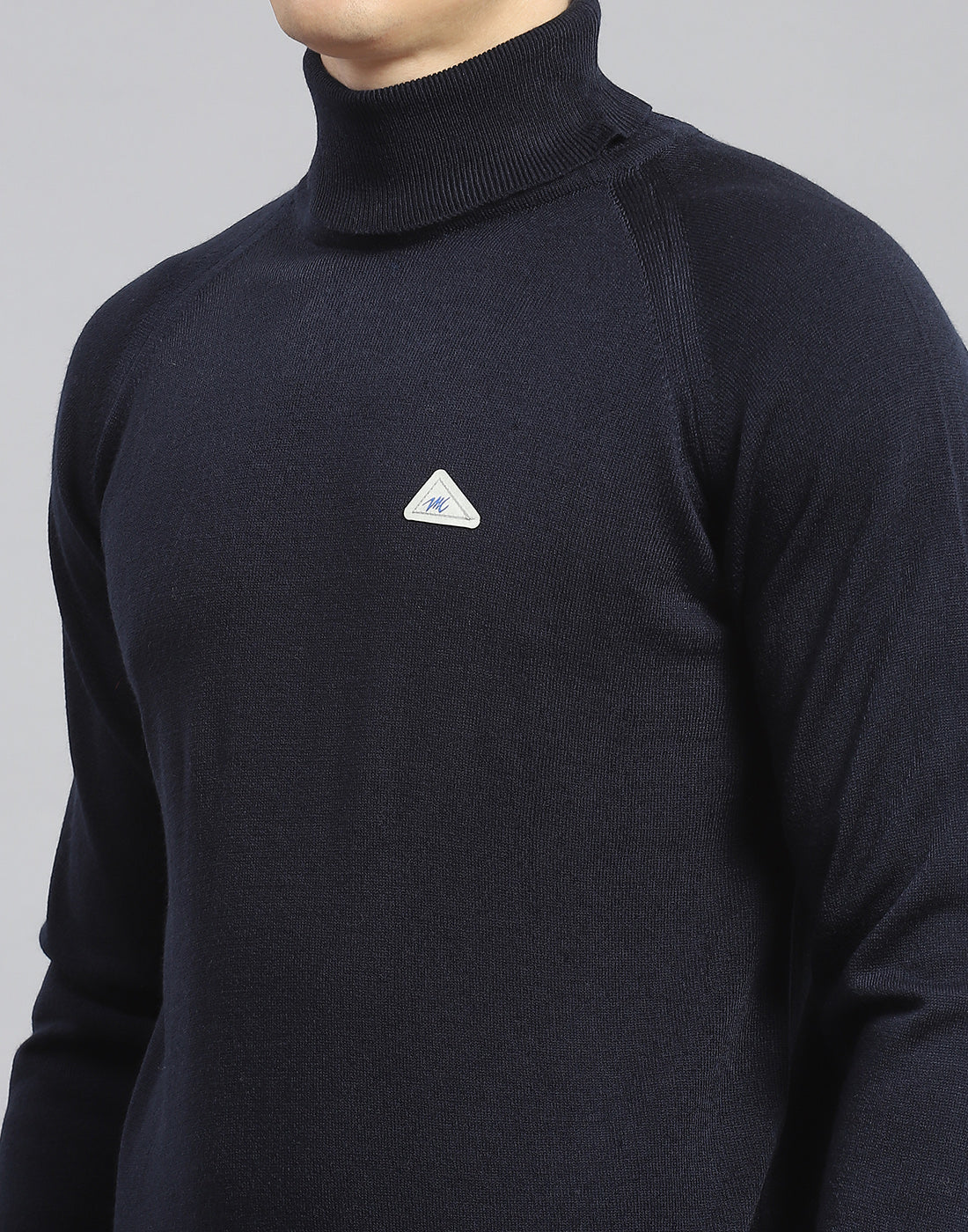 Men Navy Blue Solid H Neck Full Sleeve Pullover