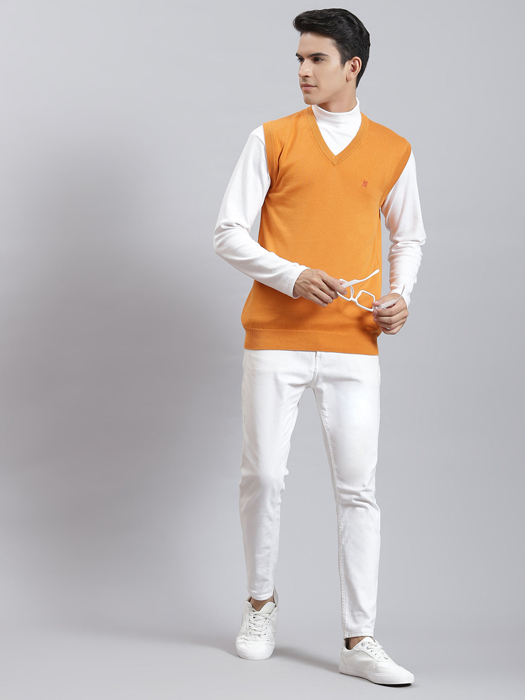 Men Orange Solid V Neck Sleeveless Sweaters/Pullovers