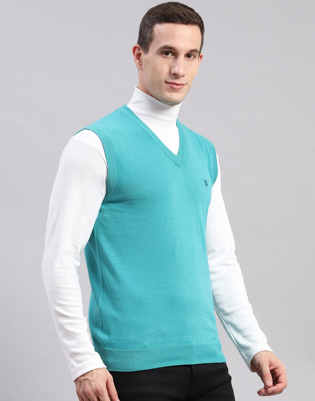 Men Turquoise Blue Solid V Neck Sleeveless Sweaters/Pullovers