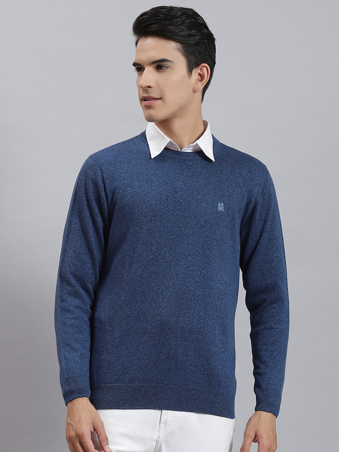 Men Blue Solid Round Neck Full Sleeve Sweaters/Pullovers