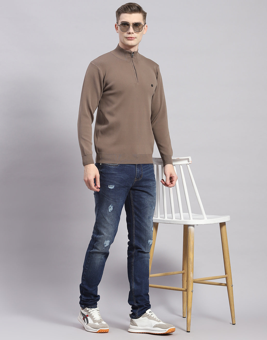 Men Brown Solid H Neck Full Sleeve Pullover
