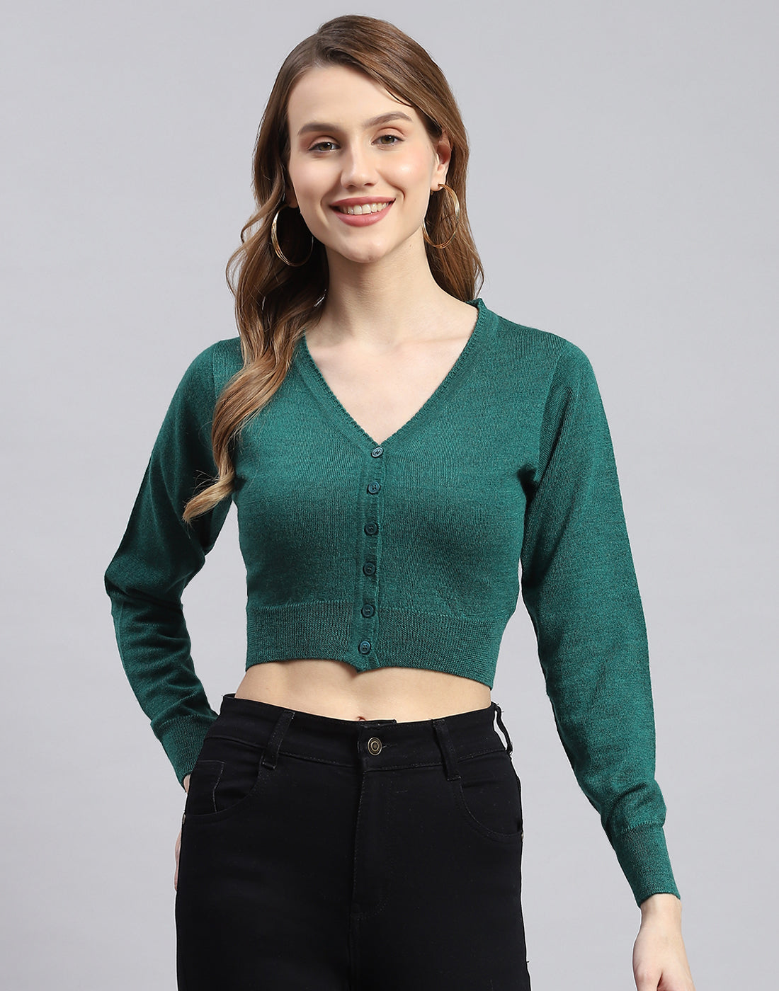 Women Green Solid V Neck Full Sleeve Sweater