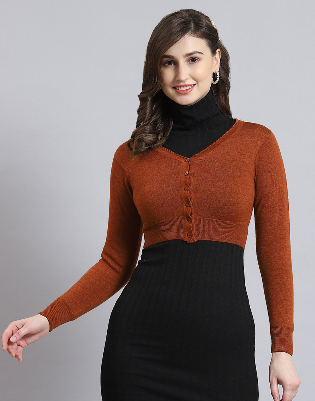 Women Rust Solid V Neck Full Sleeve Sweater