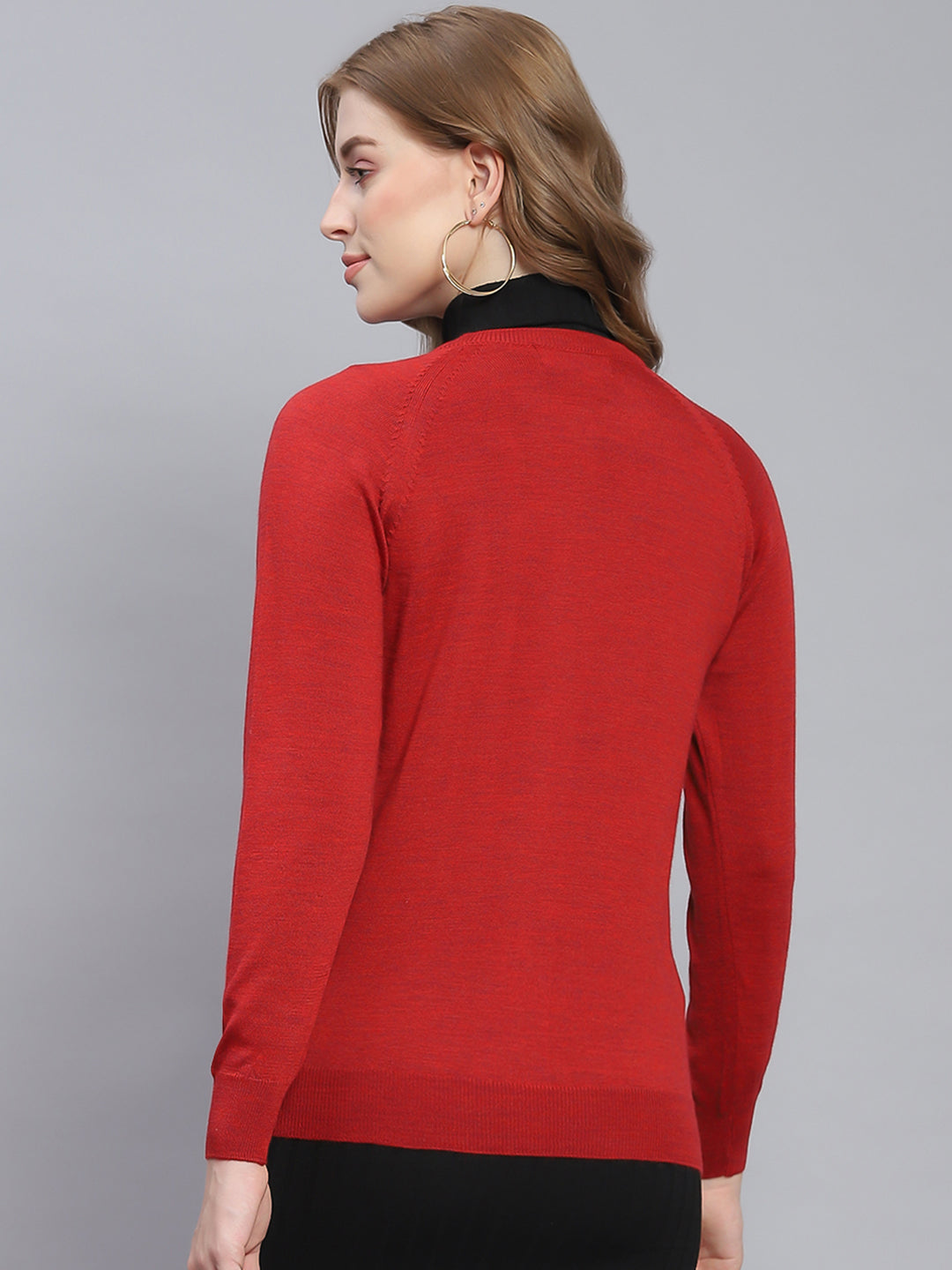 Women Red Solid Round Neck Full Sleeve Cardigans