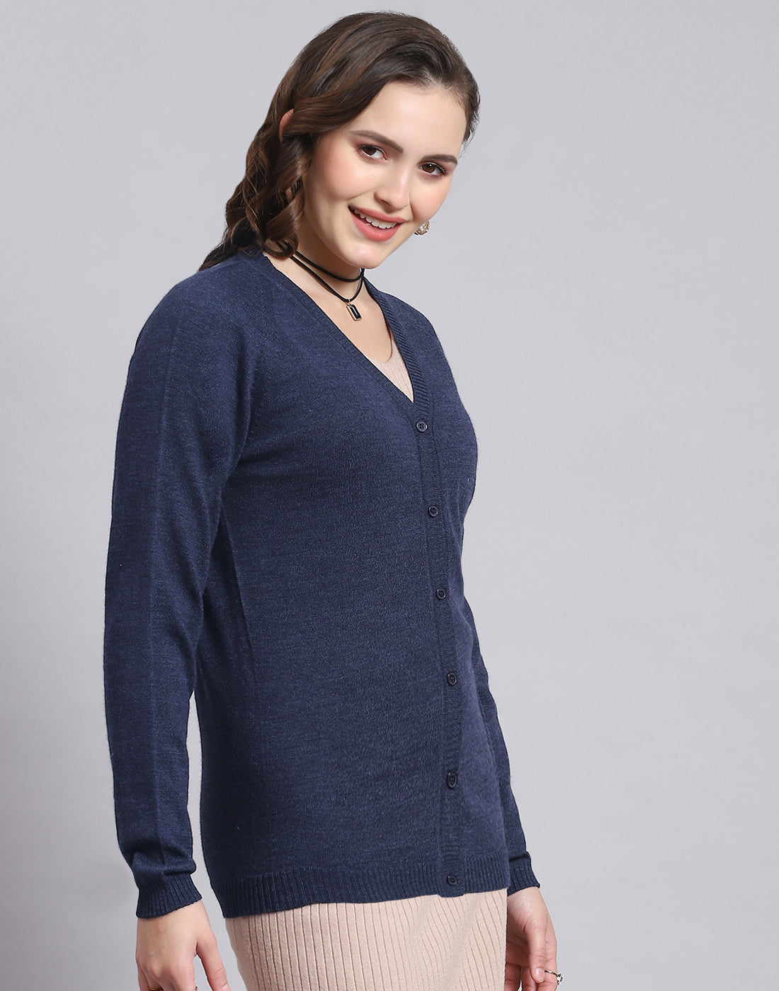 Women Navy Blue Solid V Neck Full Sleeve Sweater