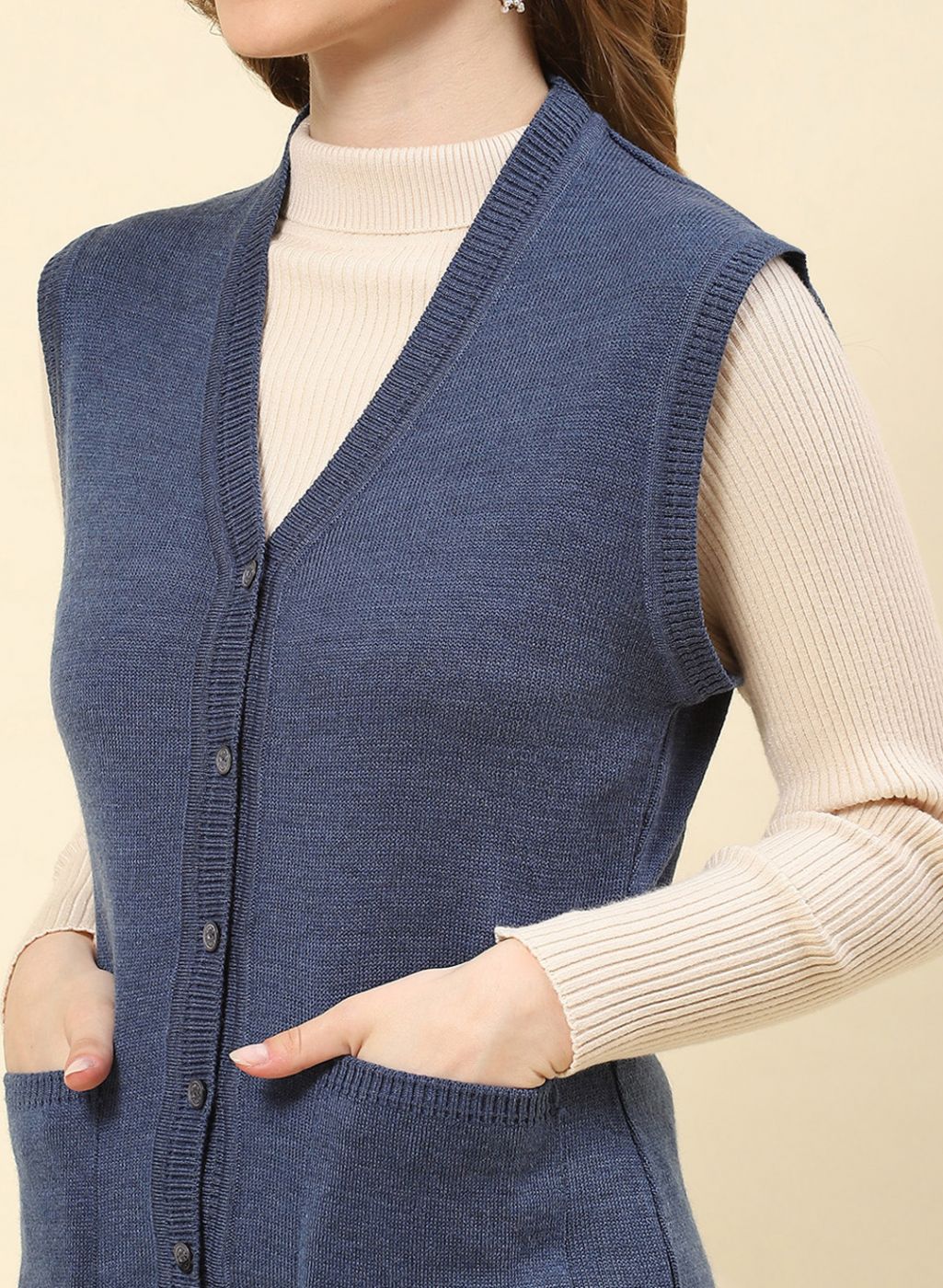 Women Blue Solid Blend wool Cardigan