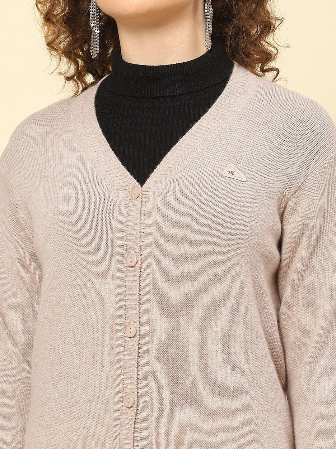 Women Grey Solid V Neck Full Sleeve Cardigans