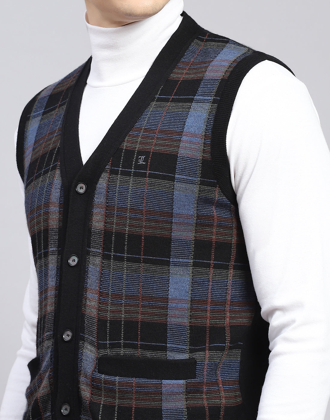 Men Black Check V Neck Sleeveless Sweater