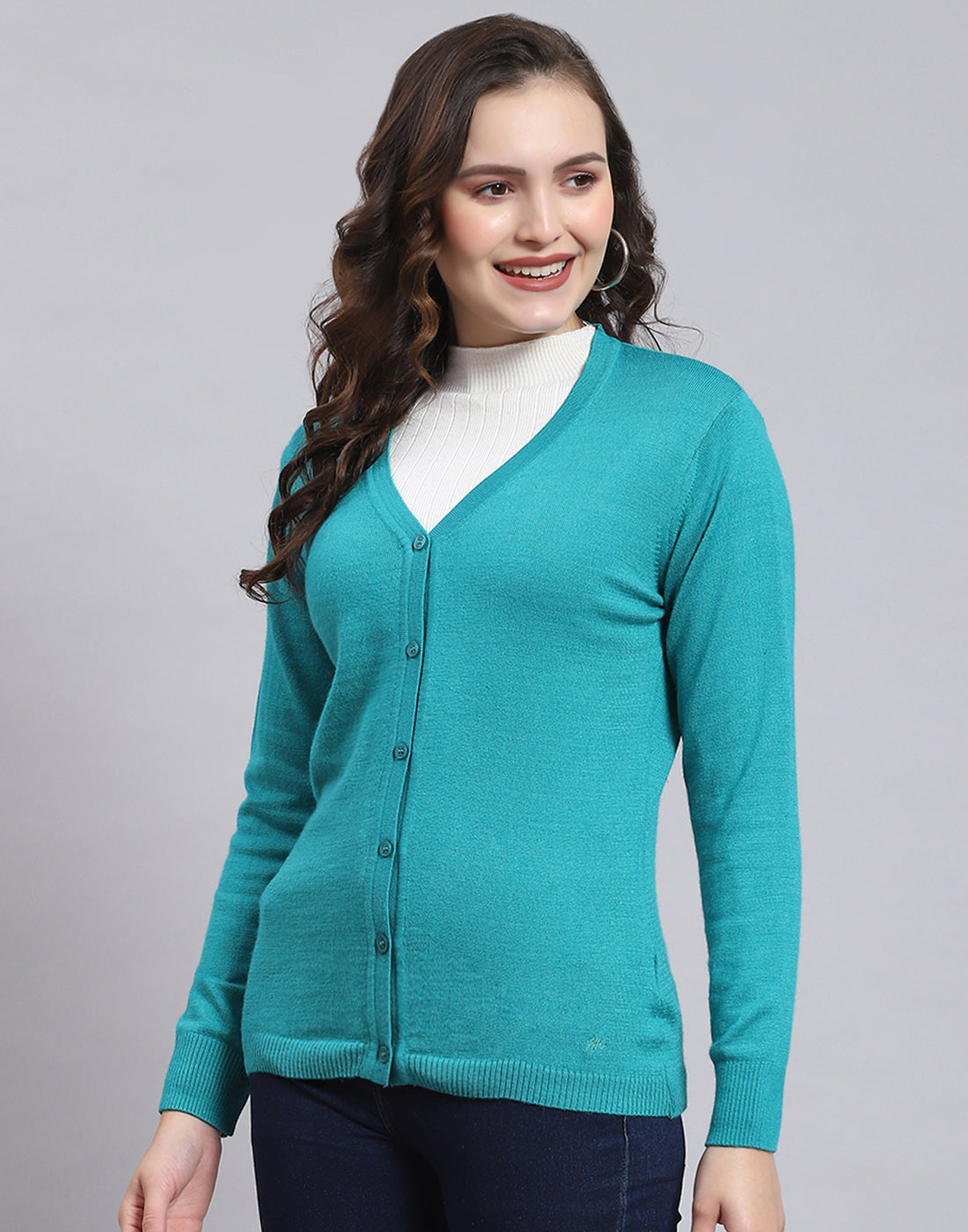 Women Turquoise Blue Solid V Neck Full Sleeve Sweater