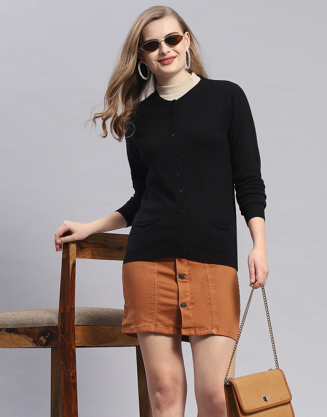 Women Black Solid Round Neck Full Sleeve Cardigan