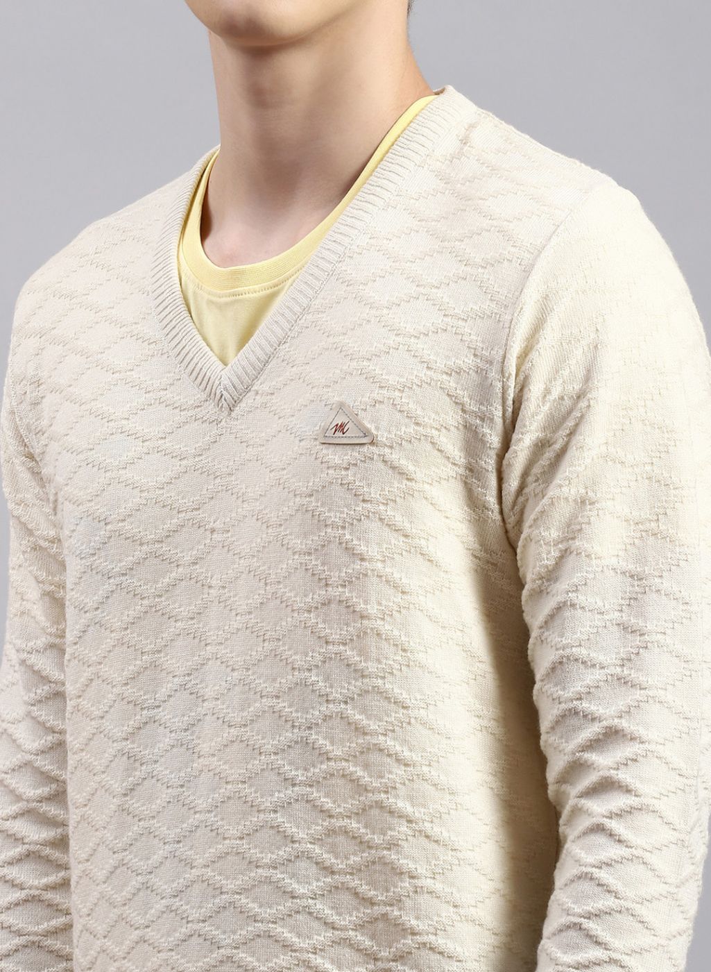 Men Off White Self Design Wool blend Pullover