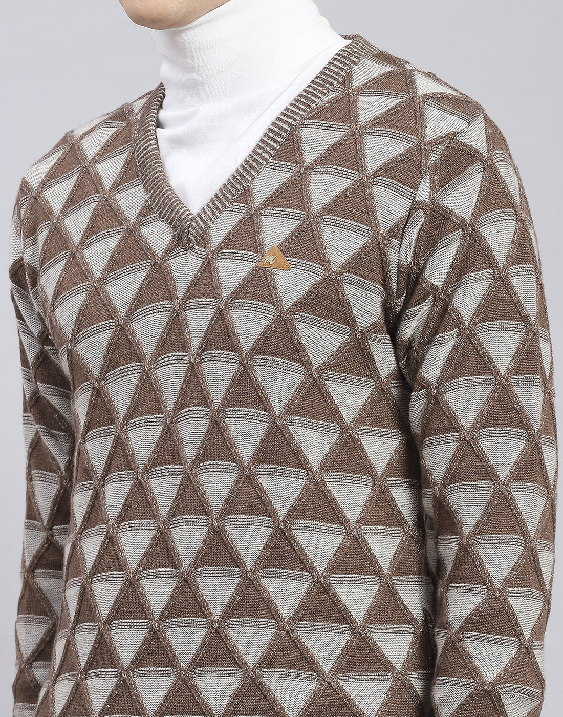 Men Brown Self Design V Neck Full Sleeve Pullover