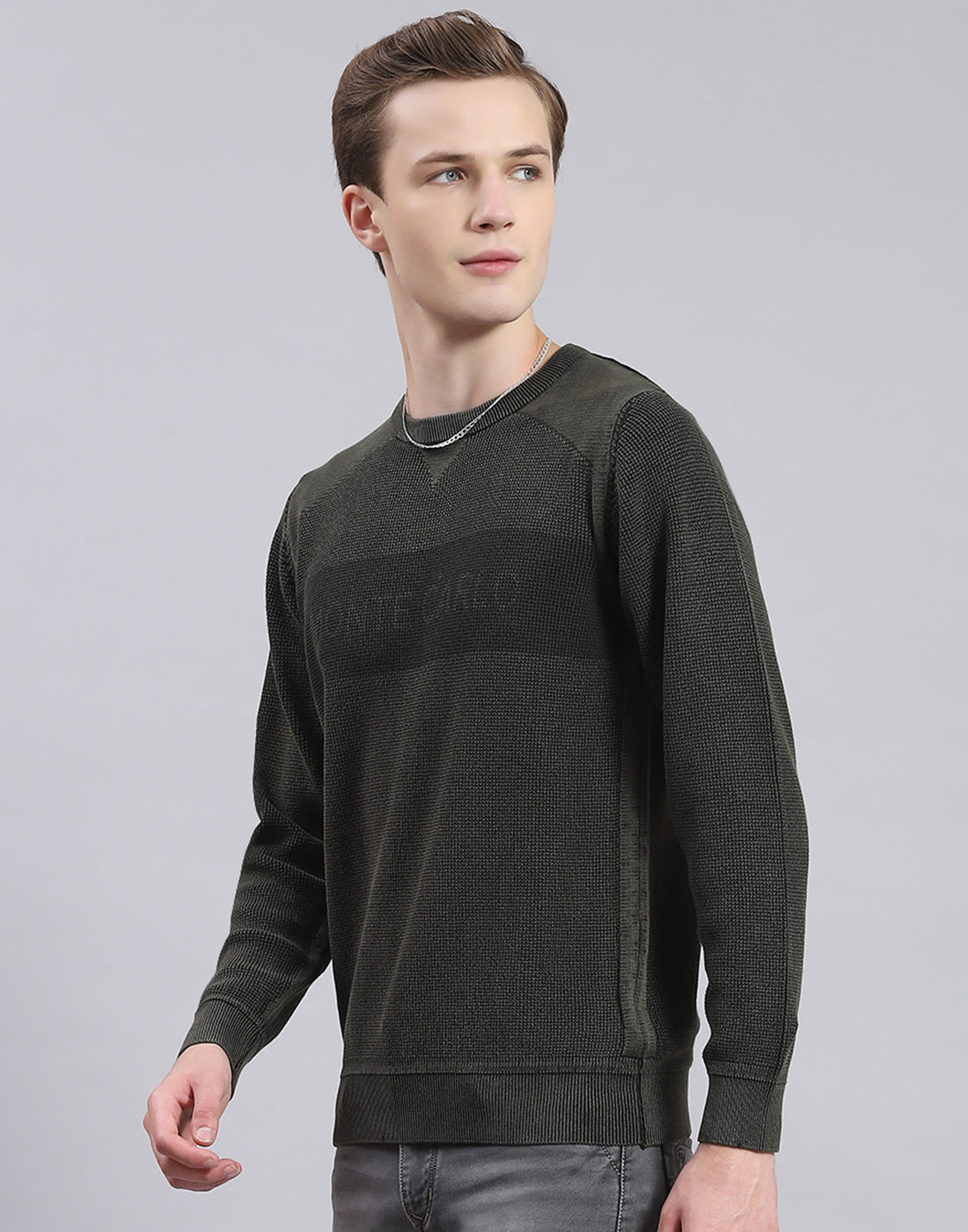Men Green Self Design Round Neck Full Sleeve Sweater