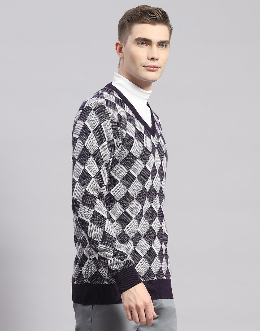 Men Navy Blue Self Design V Neck Full Sleeve Pullover