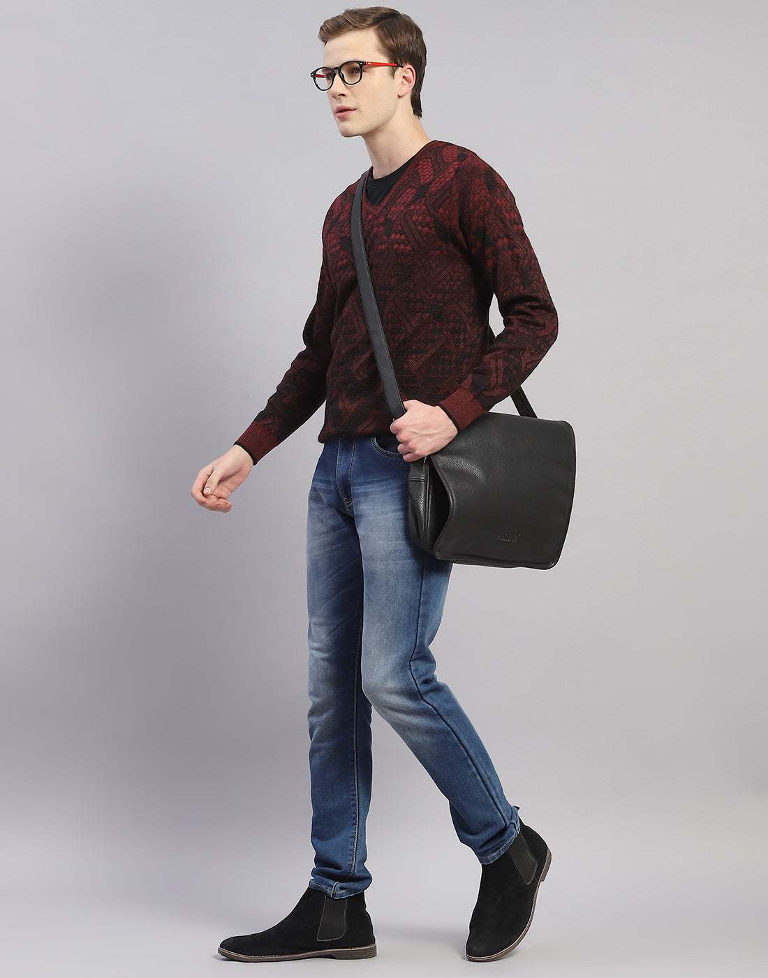 Men Maroon Self Design V Neck Full Sleeve Pullover