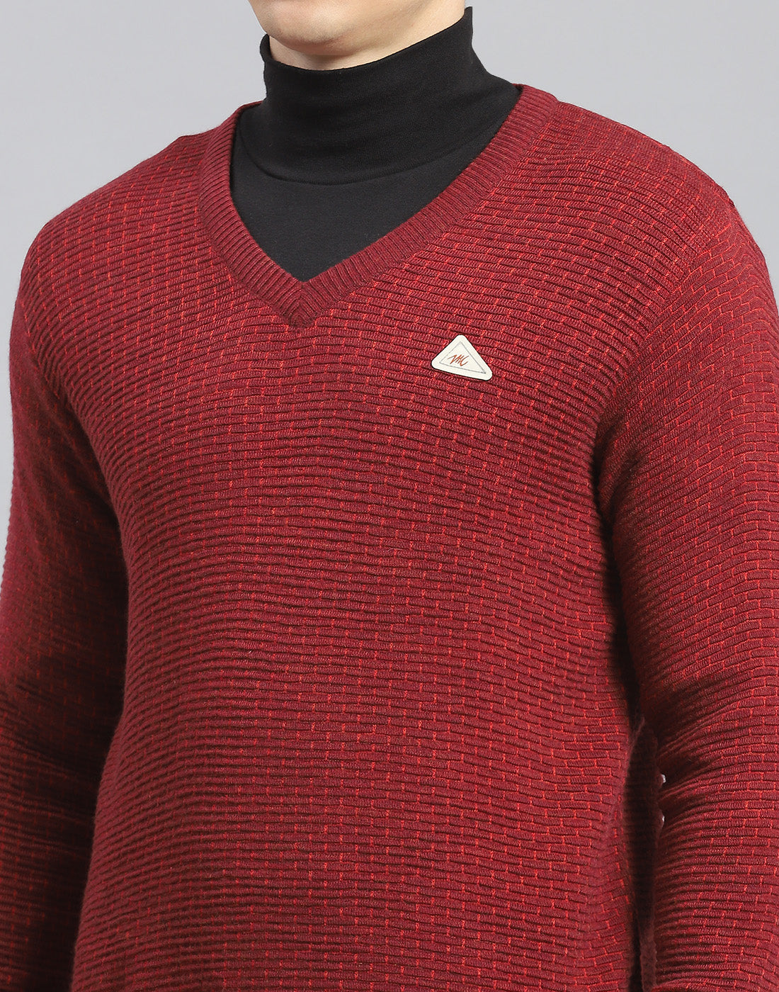Men Maroon Self Design V Neck Full Sleeve Pullover