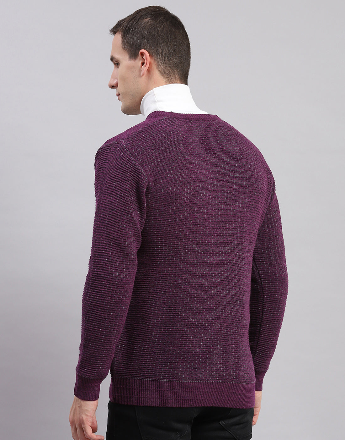 Men Purple Self Design V Neck Full Sleeve Sweaters/Pullovers