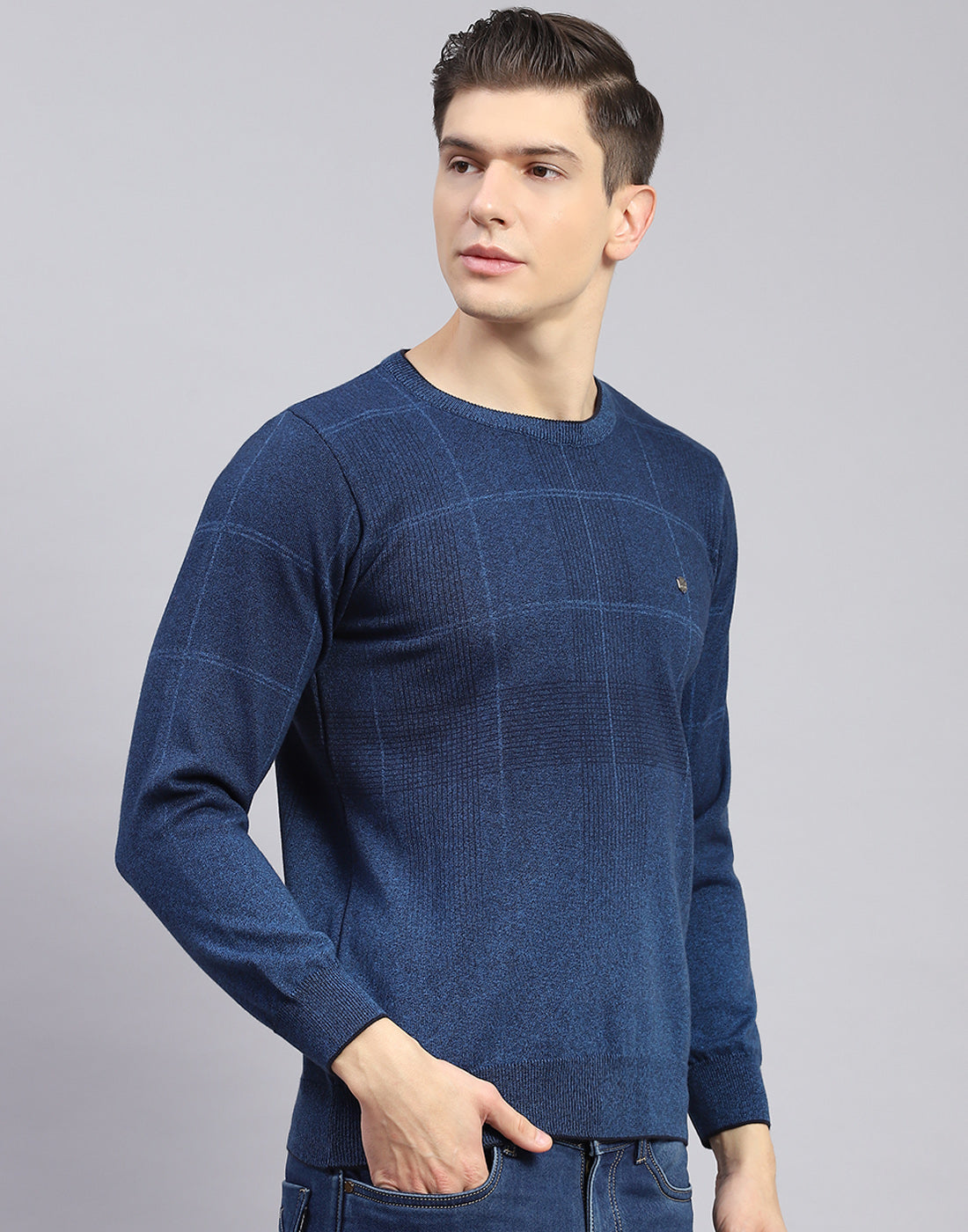 Men Blue Solid Round Neck Full Sleeve Sweater