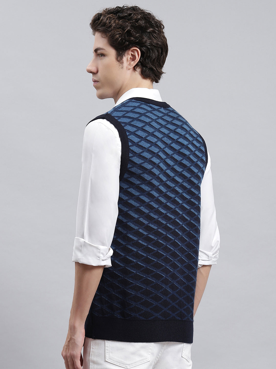 Men Navy Blue Jaquard Sweater