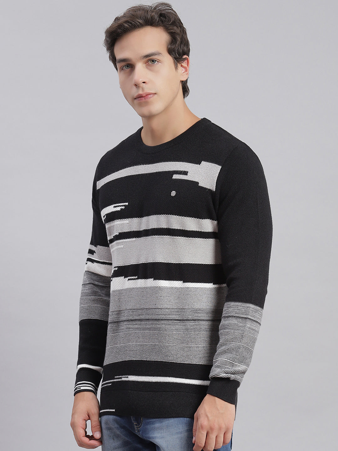 Men Black Self Design Round Neck Full Sleeve Sweaters/Pullovers