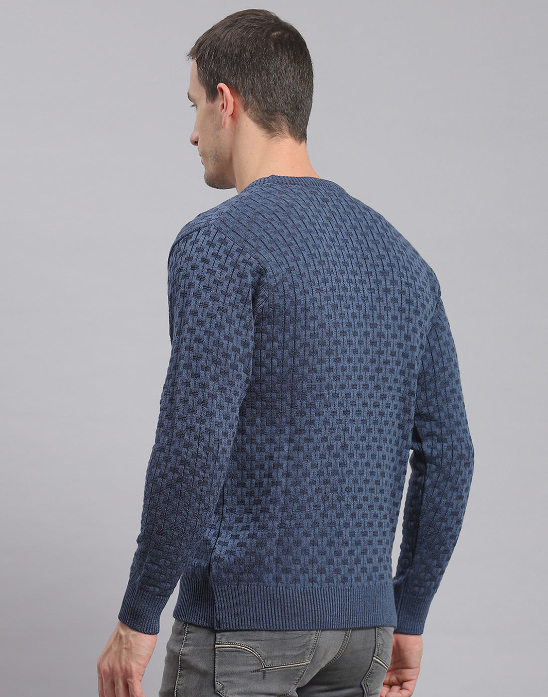 Men Blue Self Design V Neck Full Sleeve Sweater