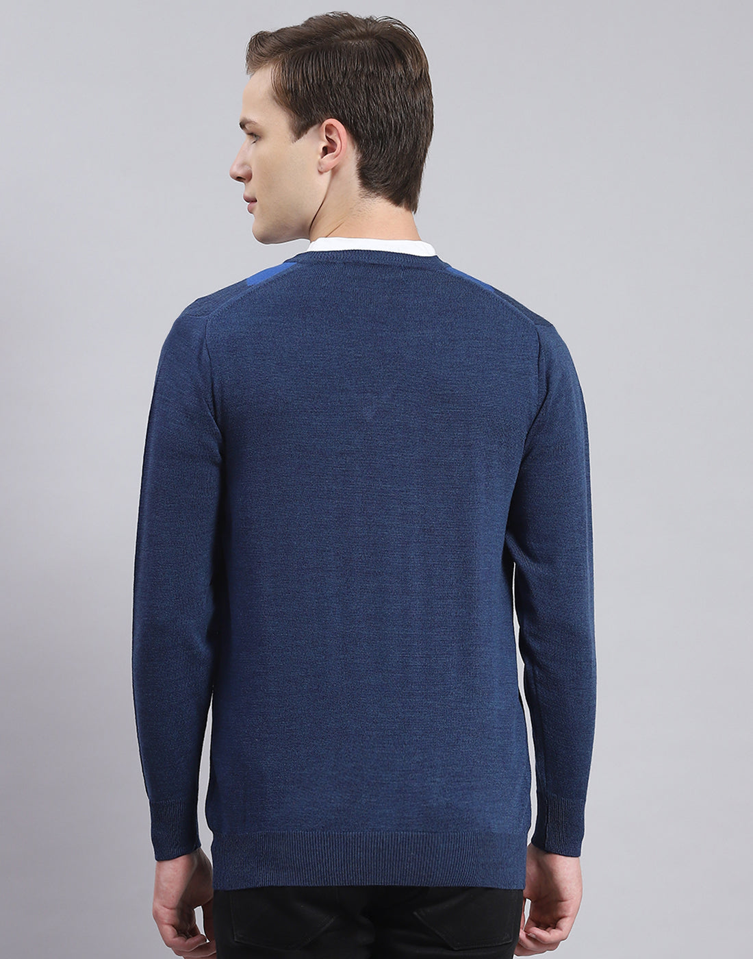 Men Blue Self Design V Neck Full Sleeve Sweater