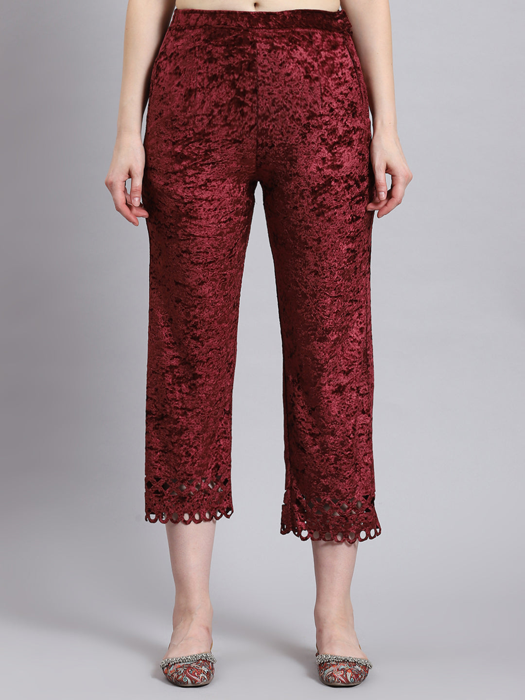 Women Maroon Solid Mandarin Collar Full Sleeve Kurtis Set