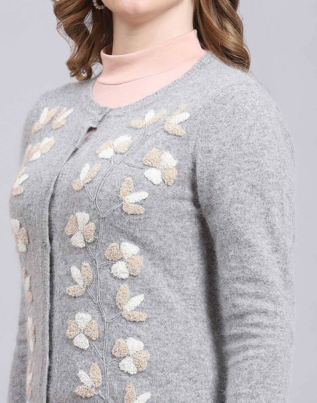Women Grey Solid Round Neck Full Sleeve Cardigan