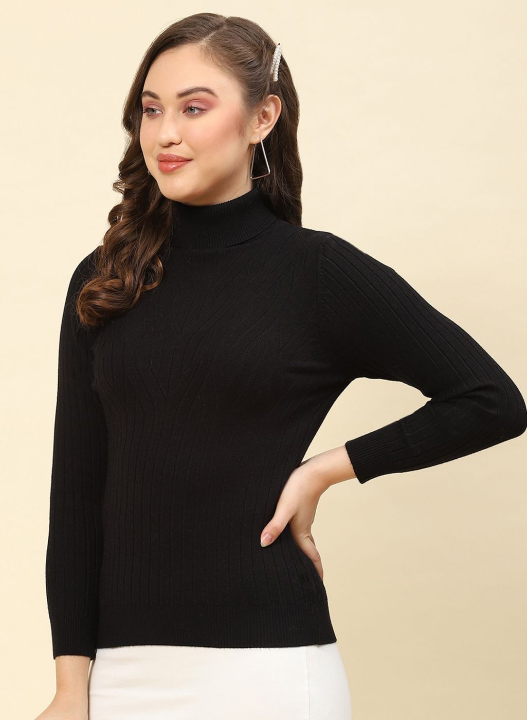 Women Black Self Design Blend wool Winter Top