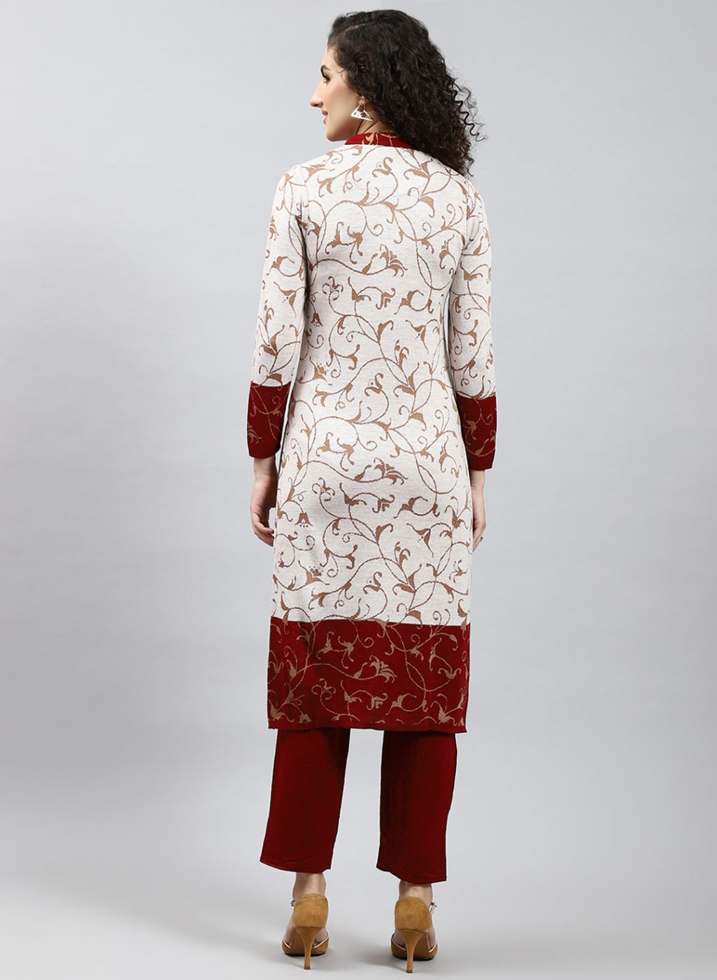 Women Red Self Design Kurti+Lower Set for Winter