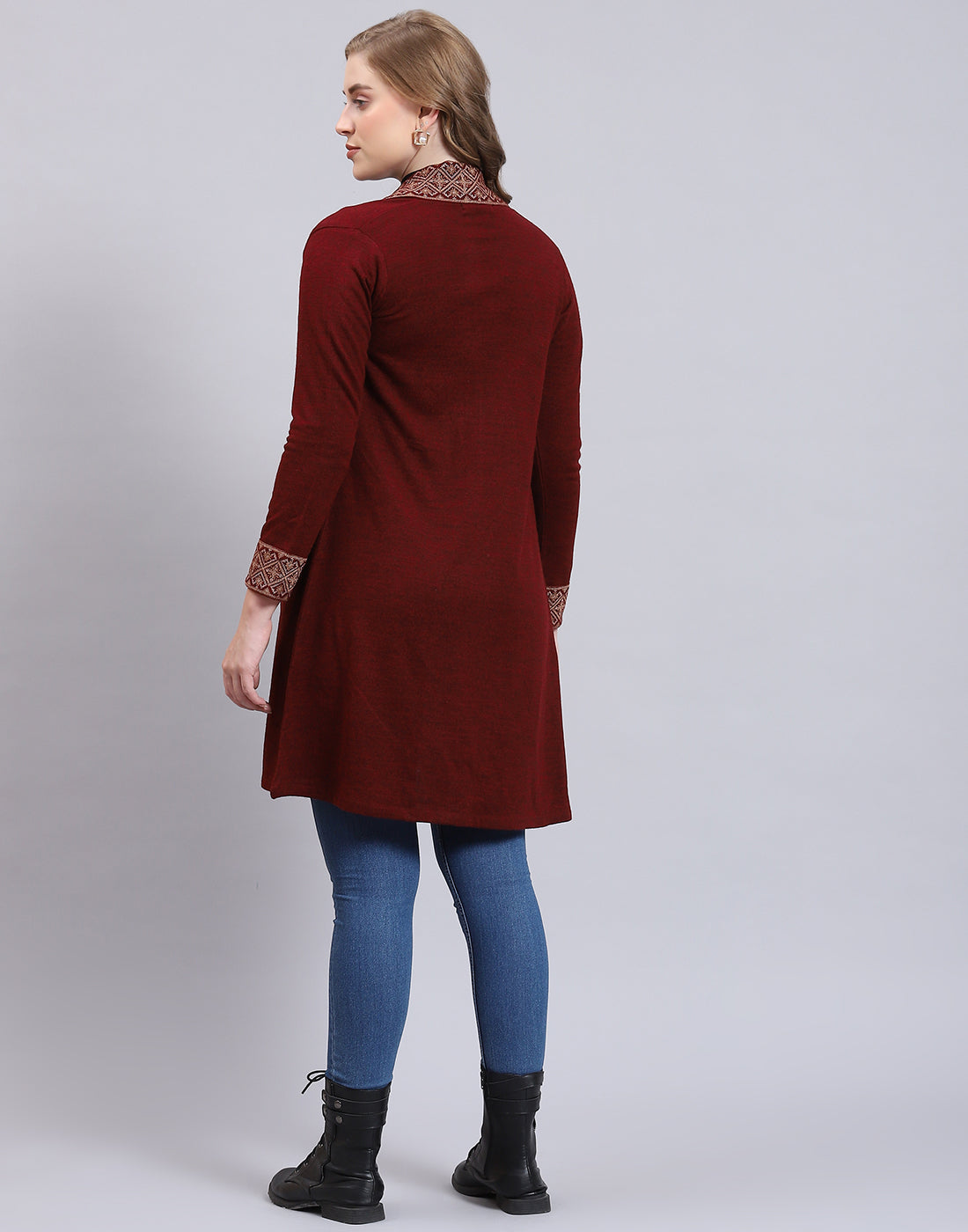 Women Maroon Self Design V Neck Full Sleeve Cardigan