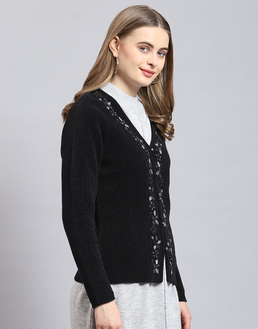 Women Black Embellished V Neck Full Sleeve Cardigan