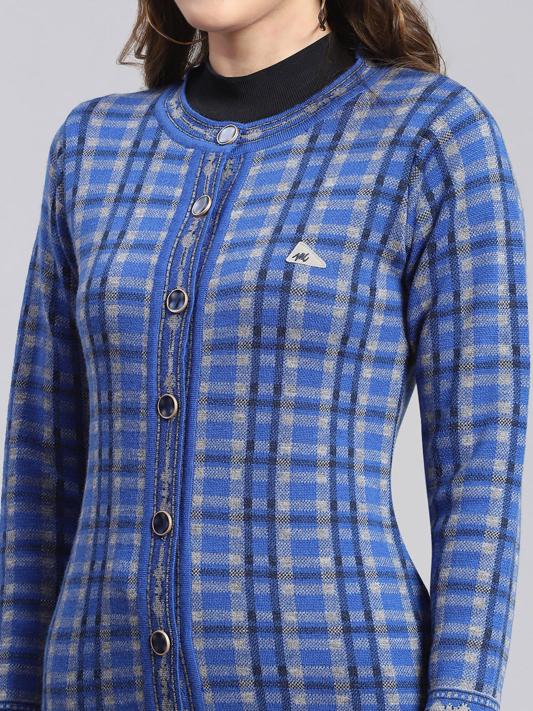 Women Blue Check Round Neck Full Sleeve Cardigans