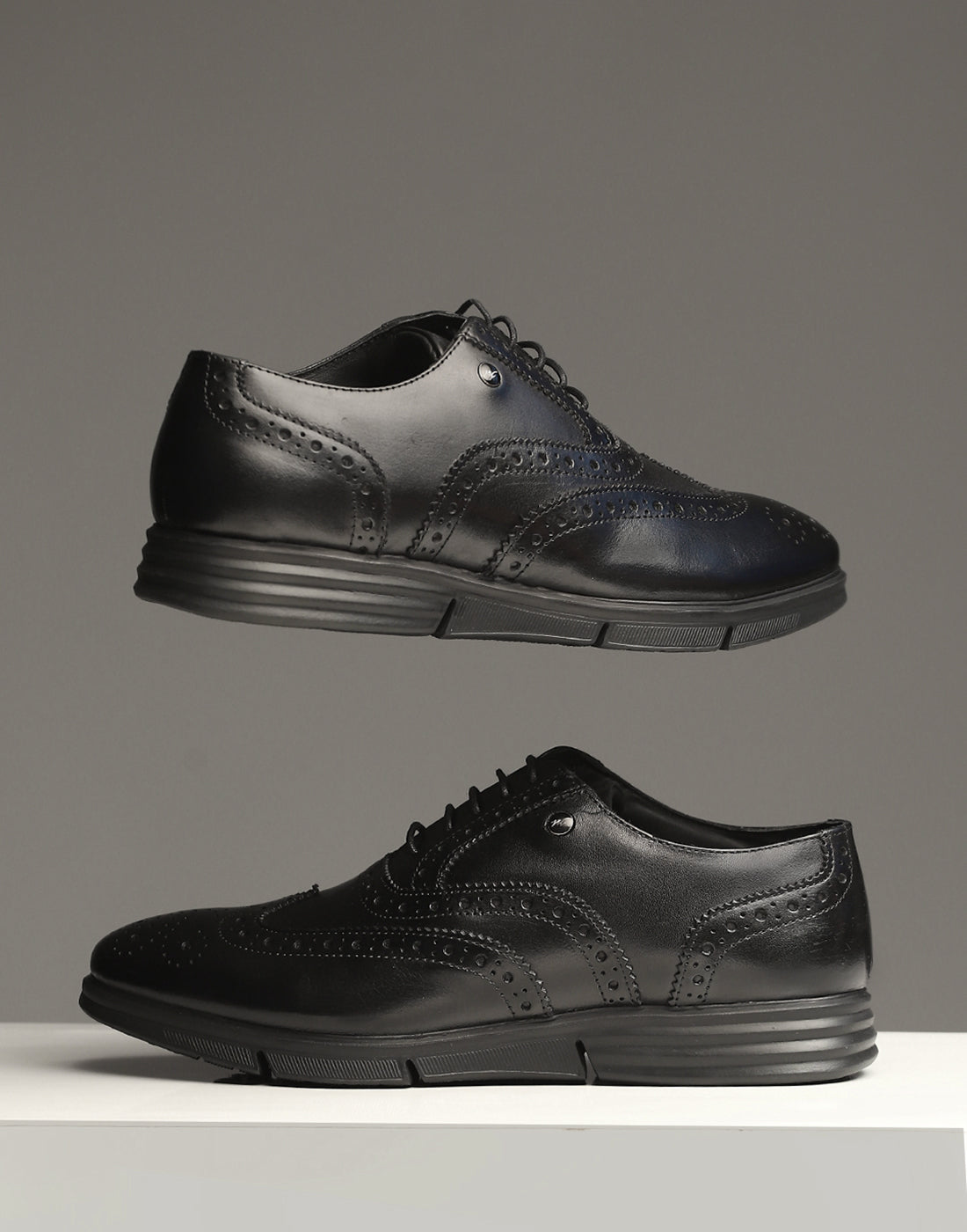 Men Black Lace Up Genuine Leather Formal Brogues