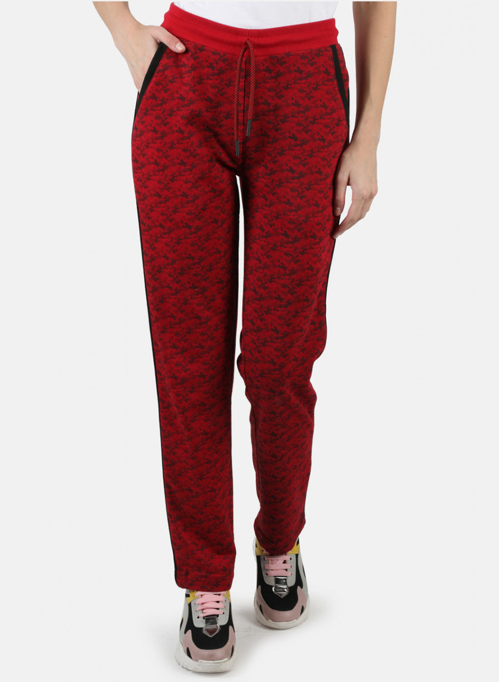 Women Red Printed Winter Lower