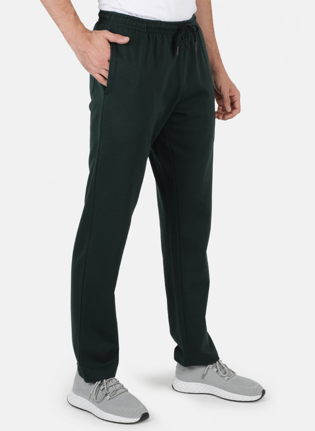 Men Green Solid Winter Lower