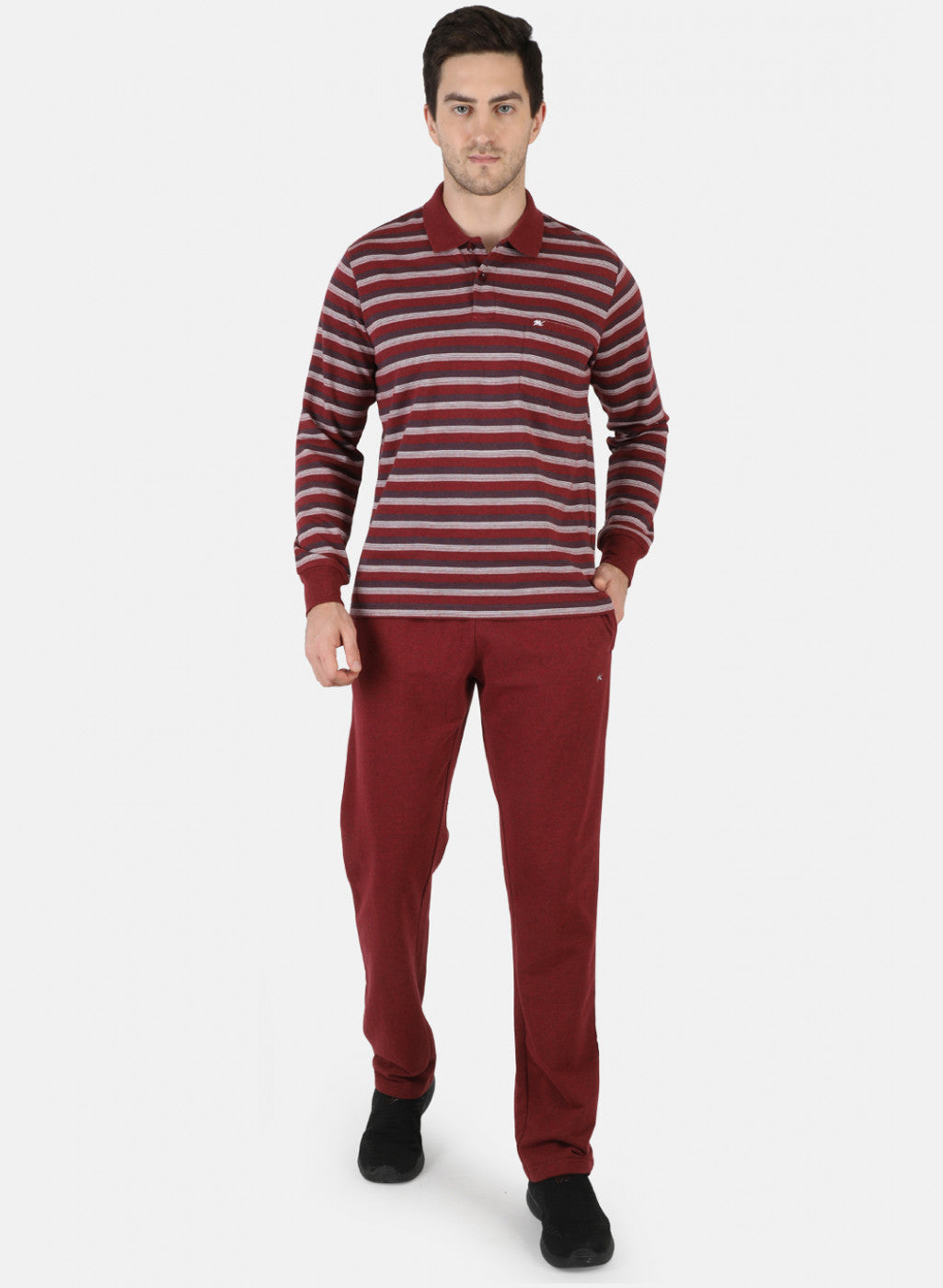 Men Maroon Solid Tracksuit