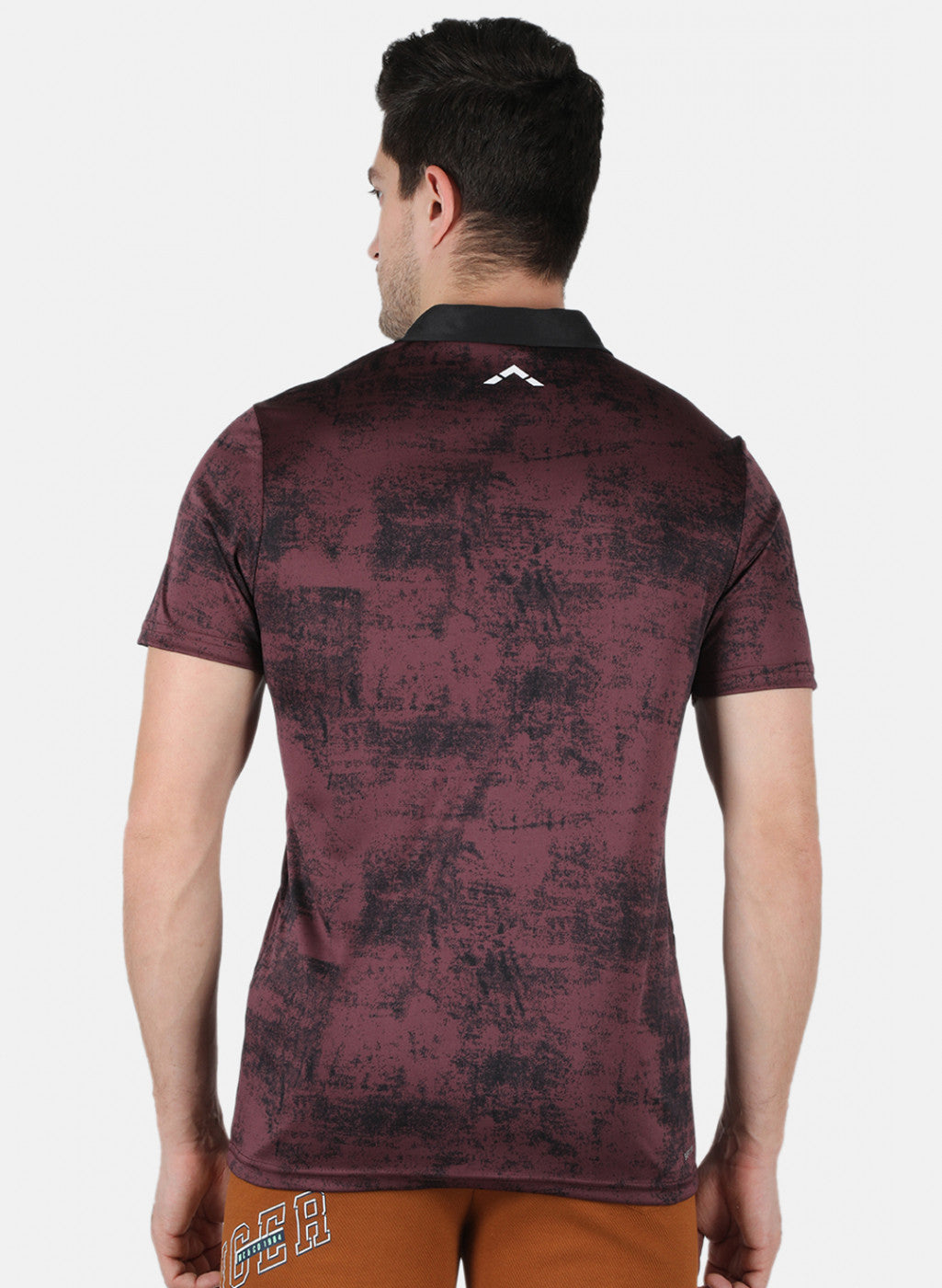 Rock.it Men Maroon Self Design Collar T-Shirt