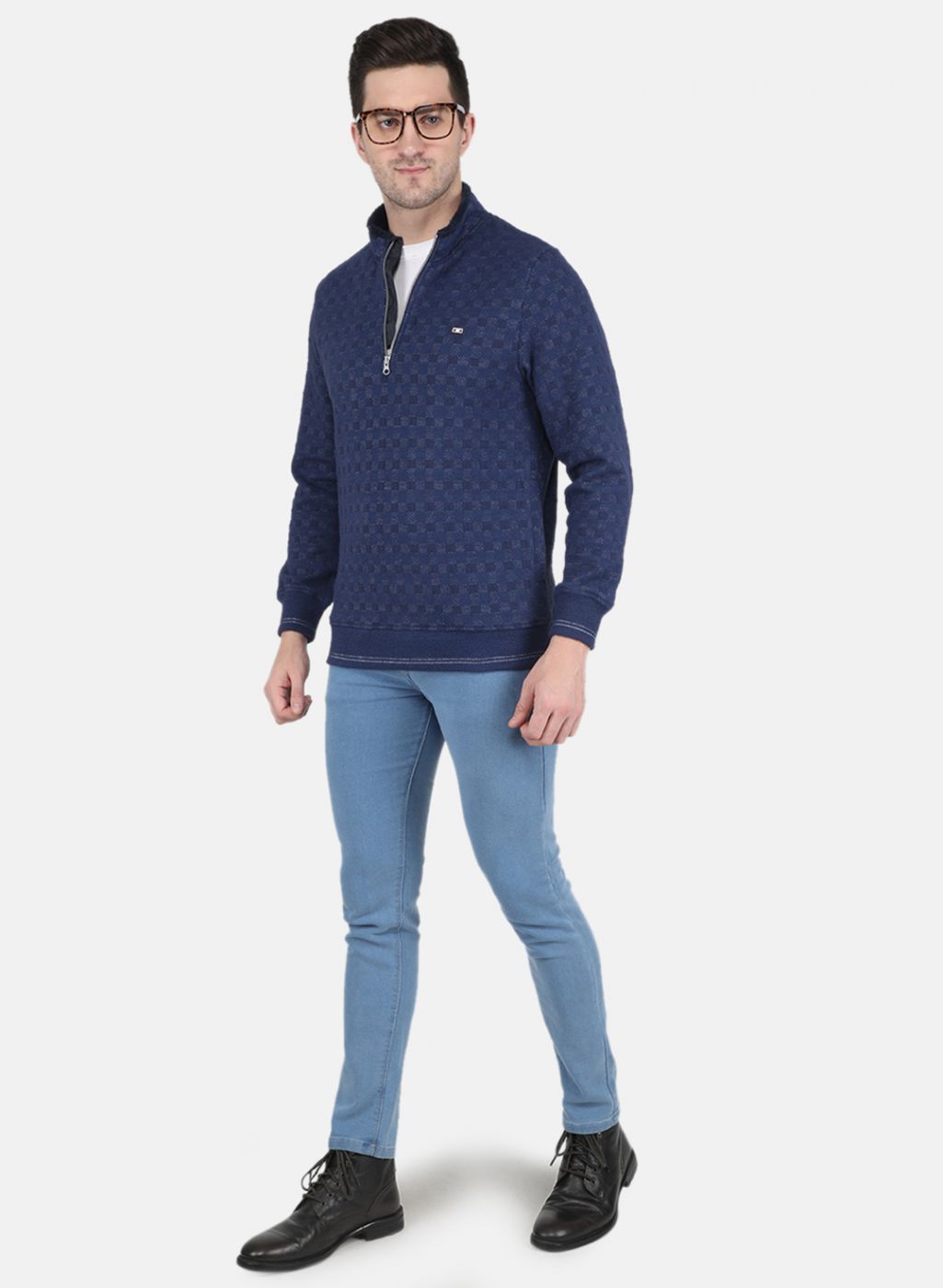 Men Blue Jaquard Sweatshirt