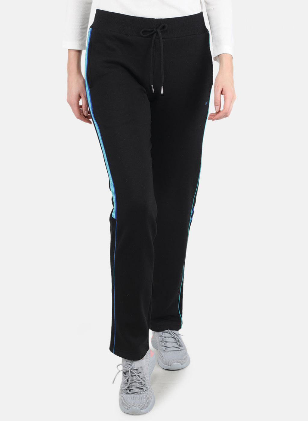 Women Black Regular Fit Winter Lower