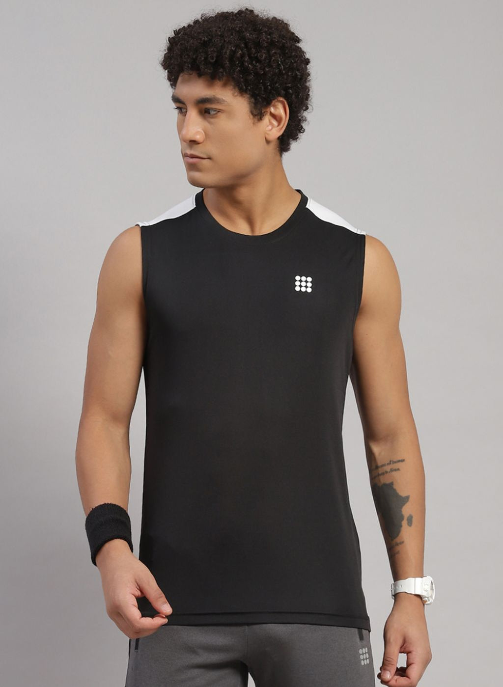 Rock.it Men Black Solid T-Shirt
