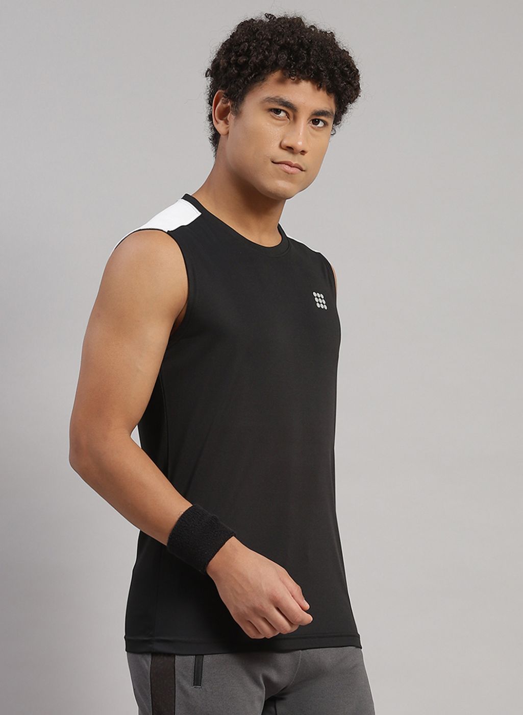 Rock.it Men Black Solid T-Shirt