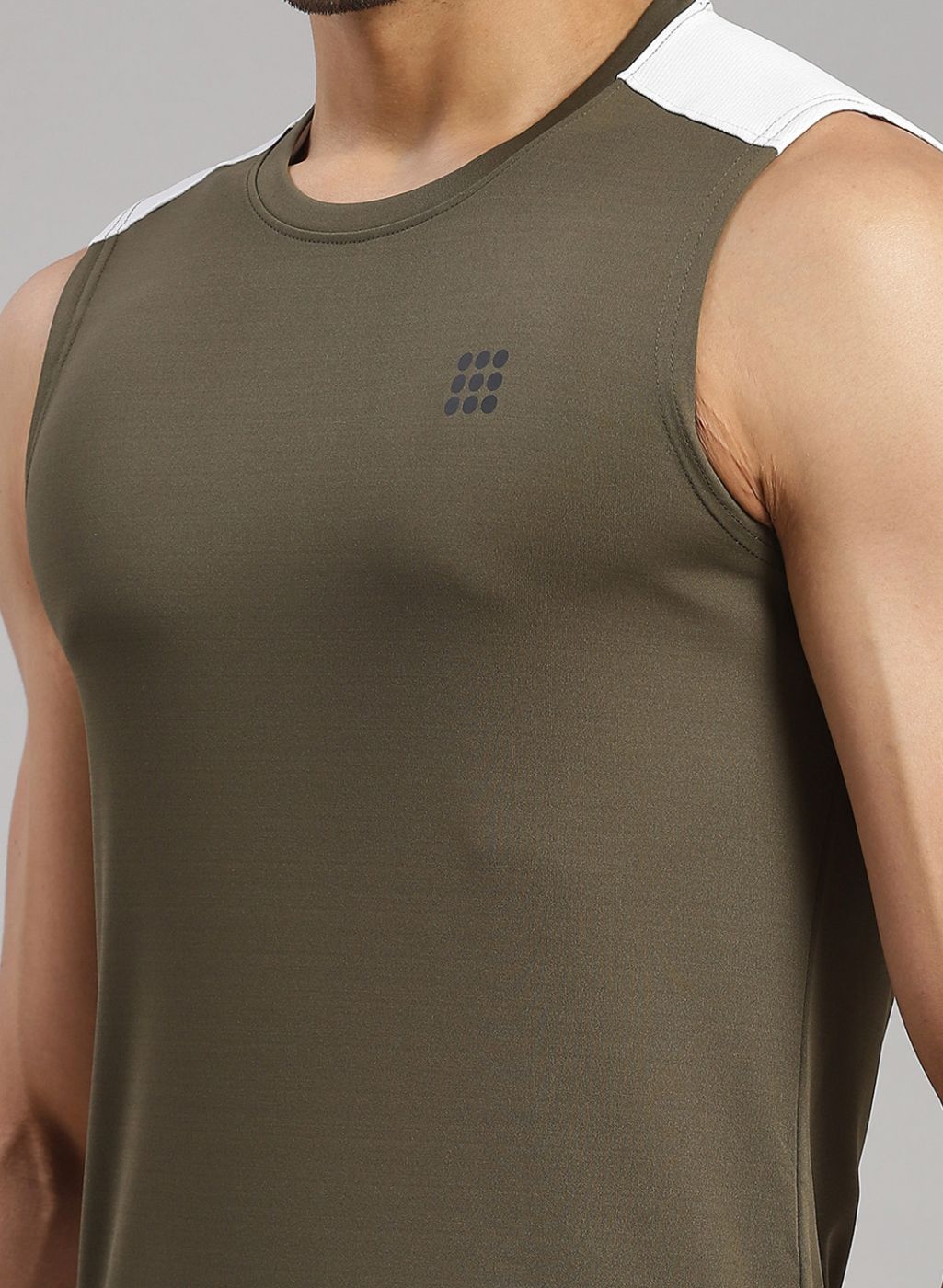 Rock.it Men Olive Sleeveless T-Shirt