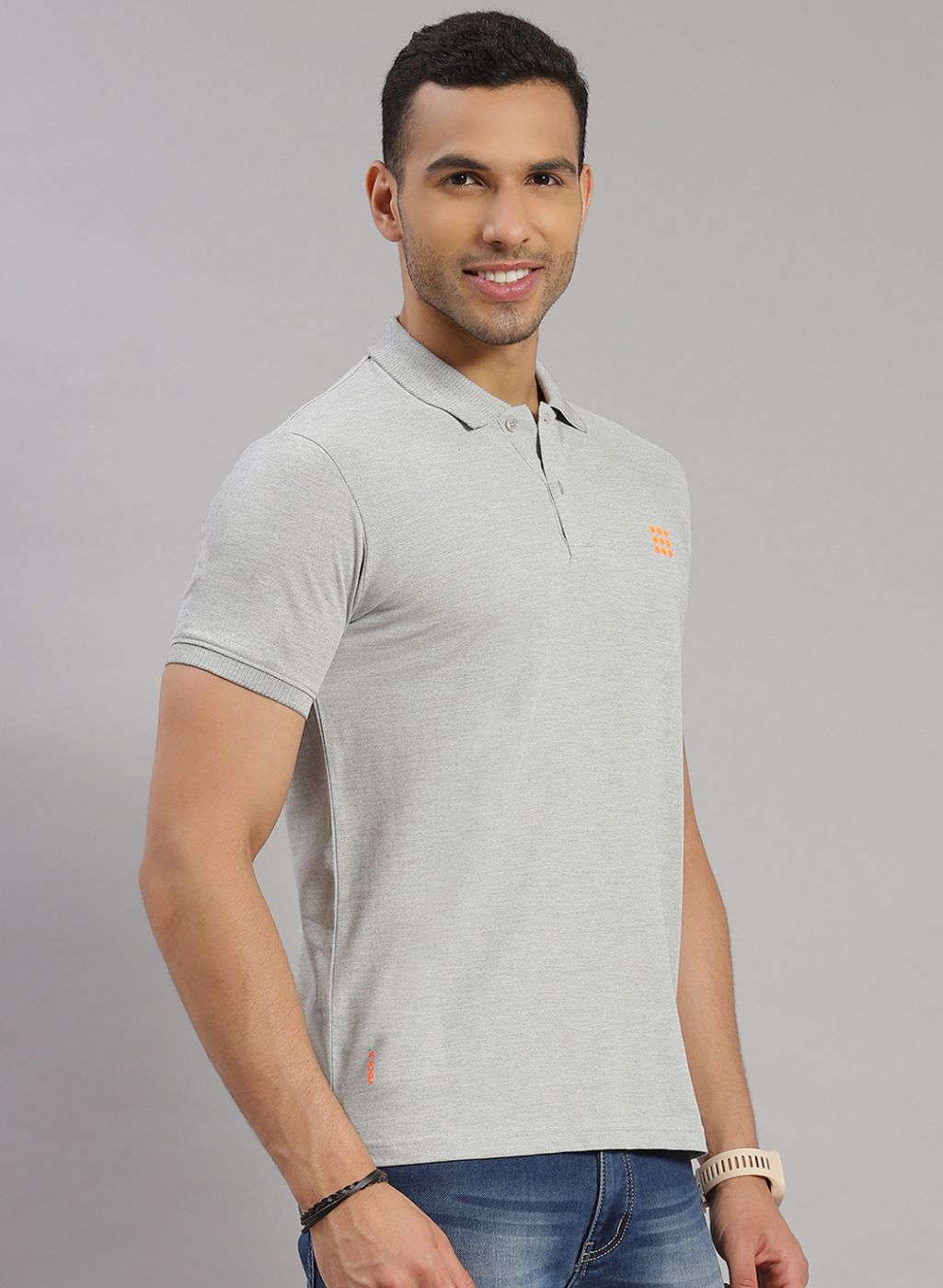 Rock.it Men Grey Solid T-Shirt