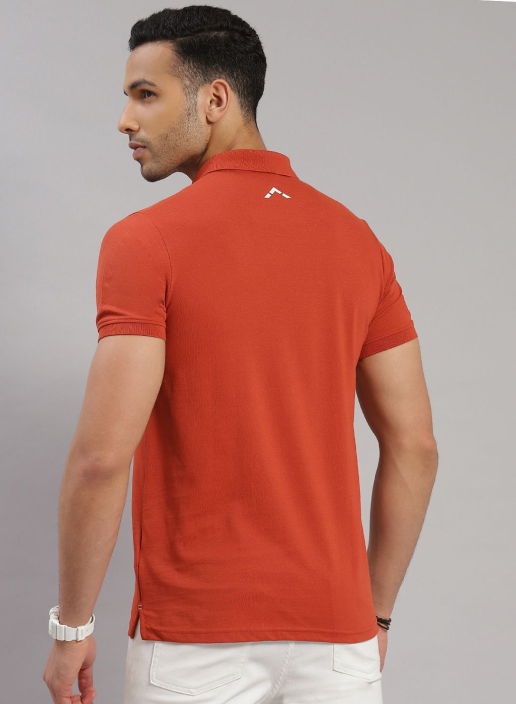 Men Orange Solid T-Shirt