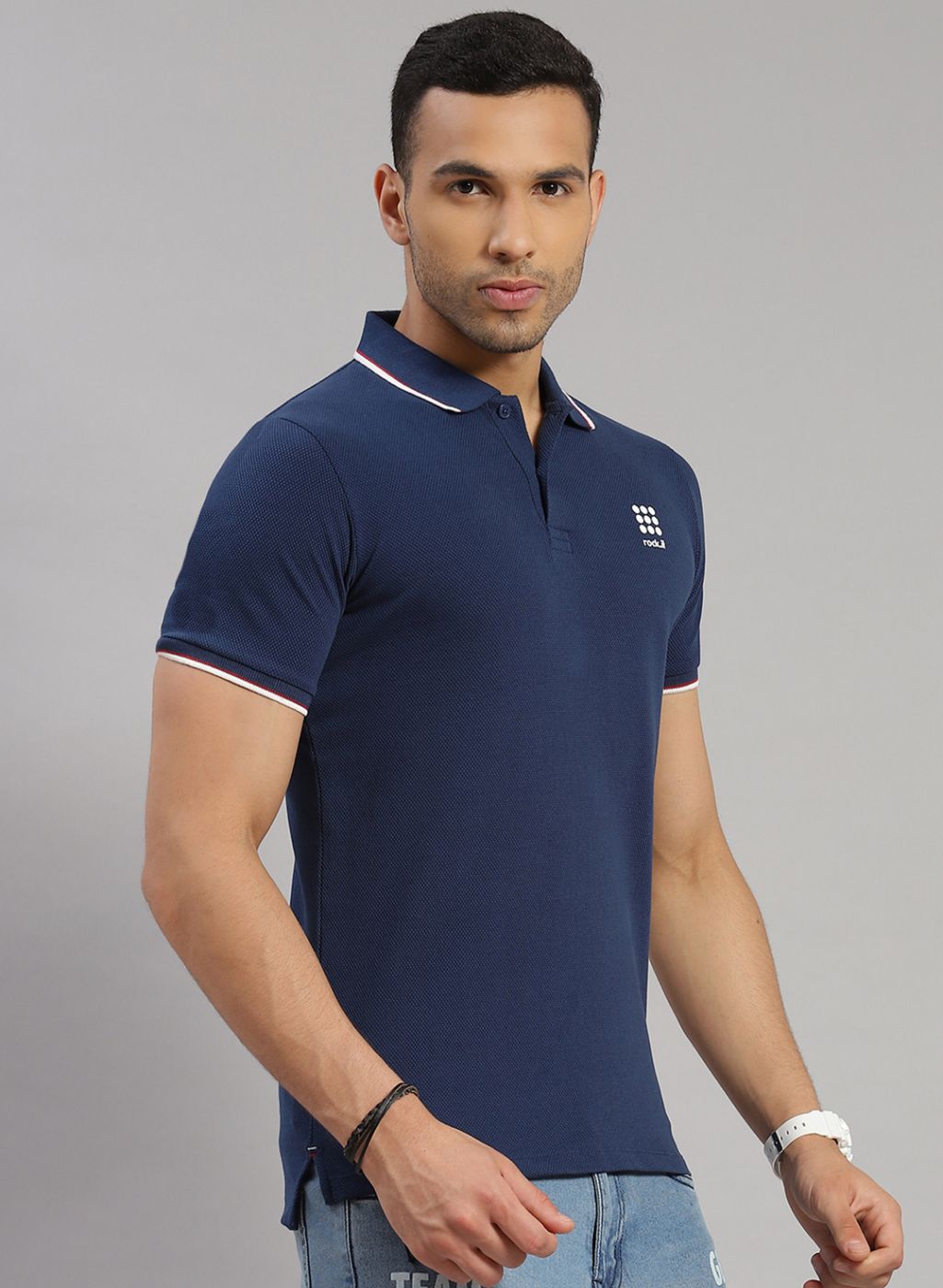 Rock.it Men Blue Solid T-Shirt