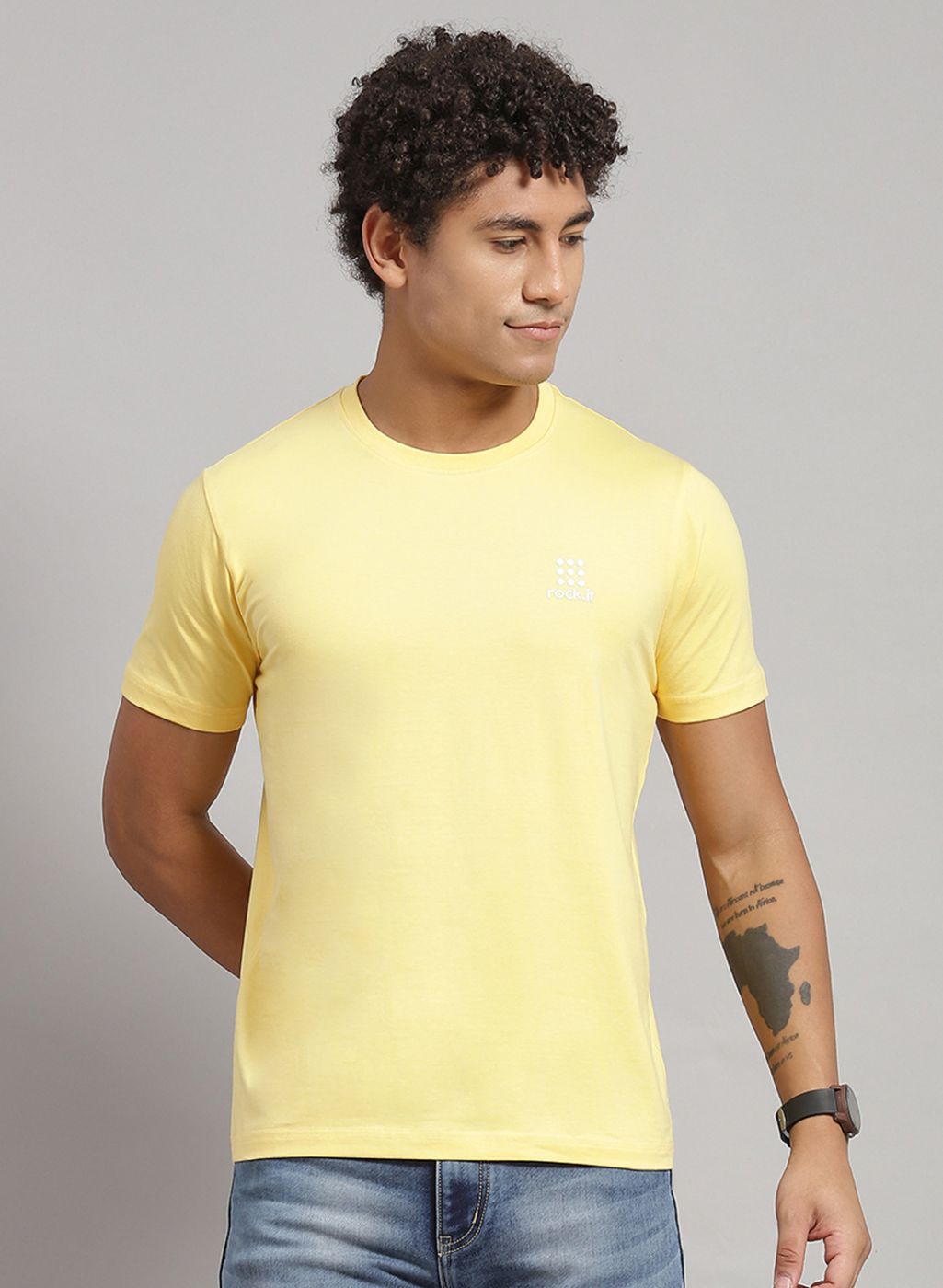 Men Yellow Solid T-Shirt 2 Pc