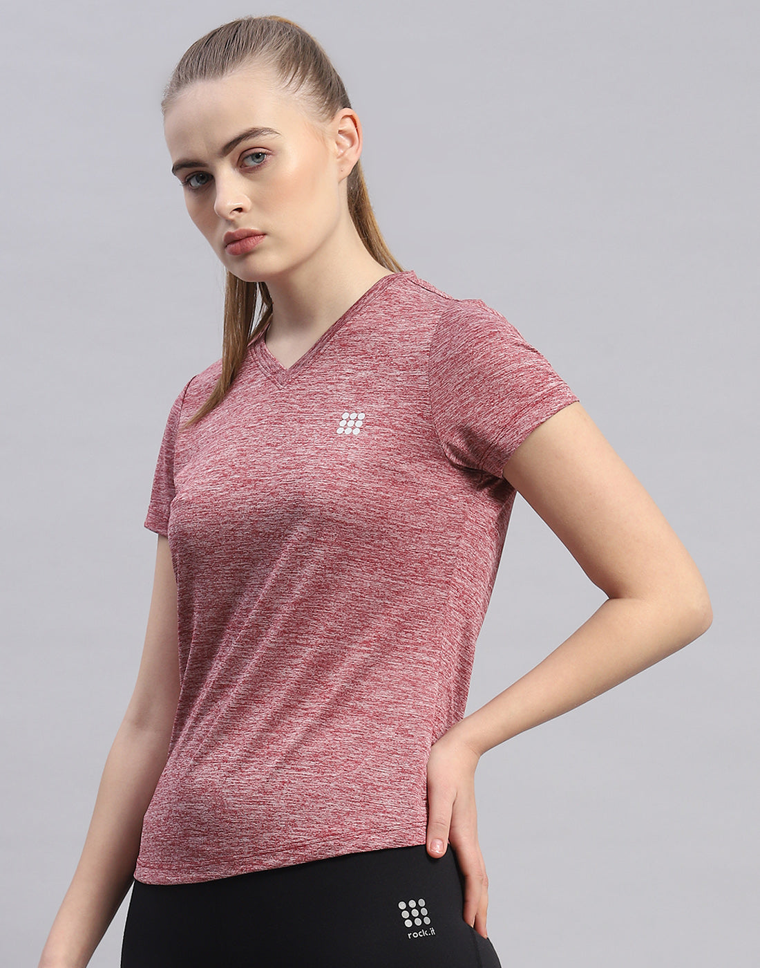 Rock.it Women Maroon Solid V Neck Half Sleeve Top
