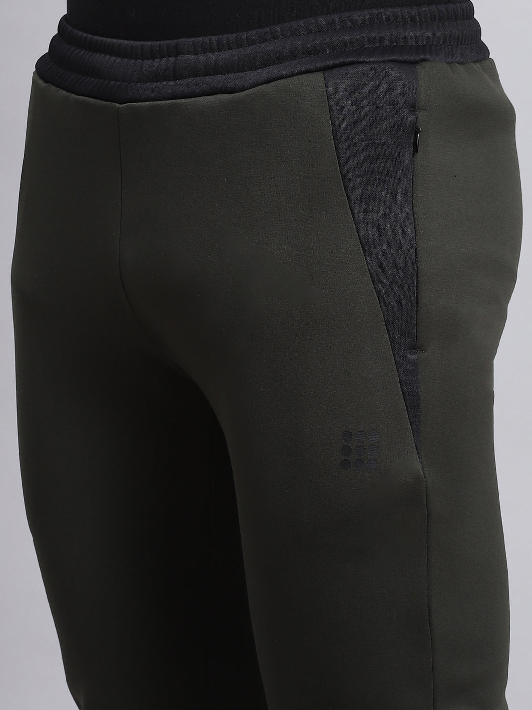 Rock.it Men Olive Solid Regular Fit Winter Lowers